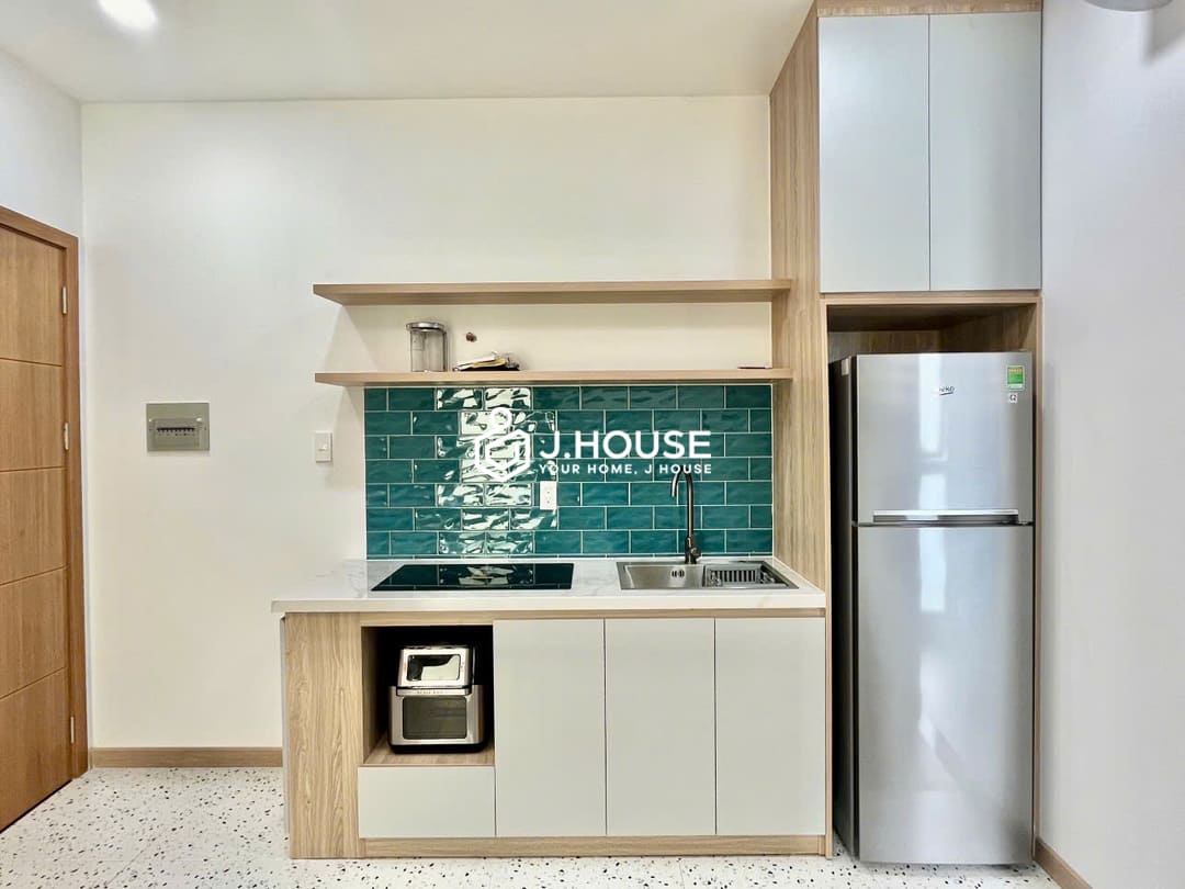 Bright apartment for rent in HCMC- Aura Living, District 3, HCMC-2