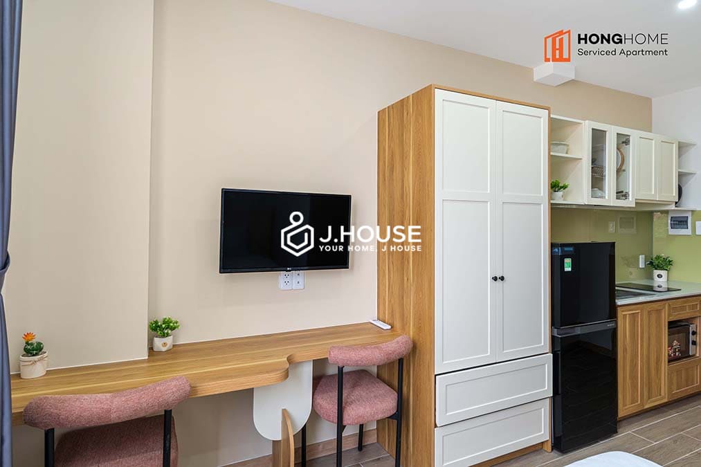 Bright studio apartment at Nami Airport Building, Tan Binh District-1