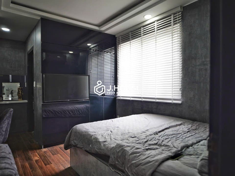 Elegant studio apartment for rent at Lux Residence, Tan Binh District-0