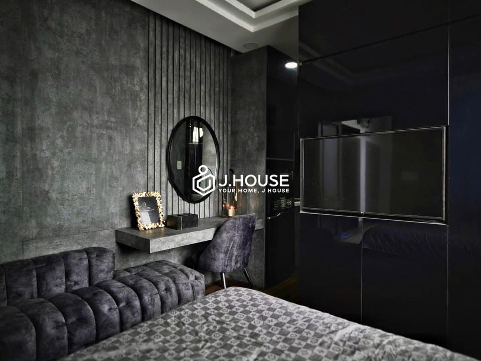 Elegant studio apartment for rent at Lux Residence, Tan Binh District-1