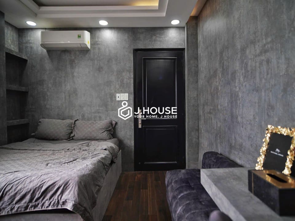 Elegant studio apartment for rent at Lux Residence, Tan Binh District-2