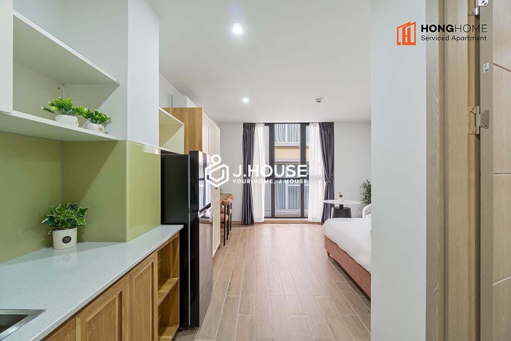 Large studio apartment at Nami Airport Building, Tan Binh District-4