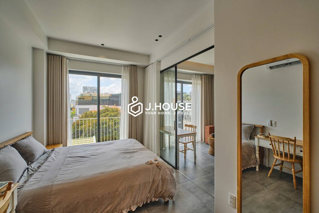 Modern 1br apartment for rent at H-House, Phu Nhuan District, HCMC