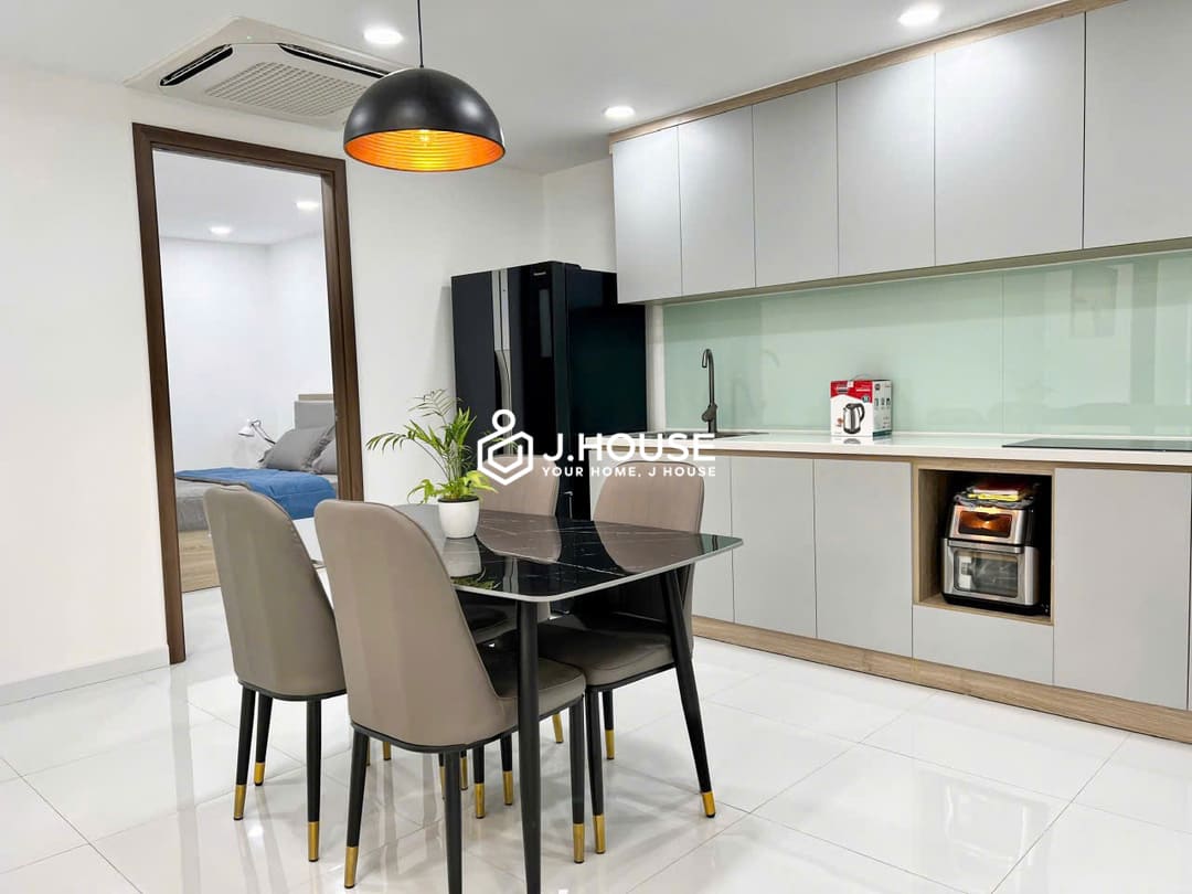 Modern 2br apartment for rent at VTS Residence, District 3, HCM-1