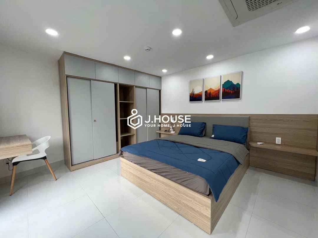 Modern 2br apartment for rent at VTS Residence, District 3, HCM-7