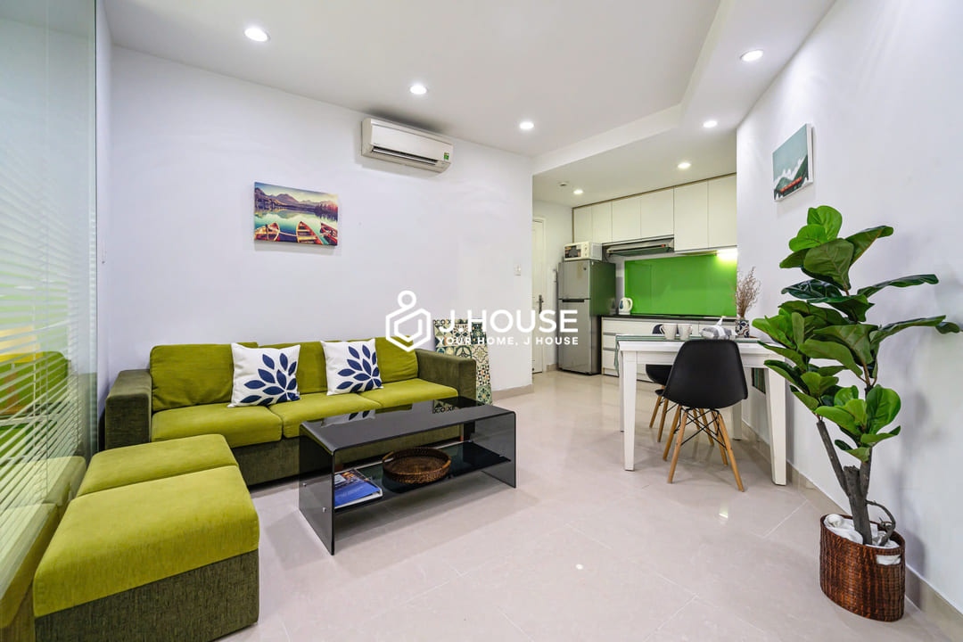 Modern and spacious studio apartment at International Plaza, District 1, HCMC