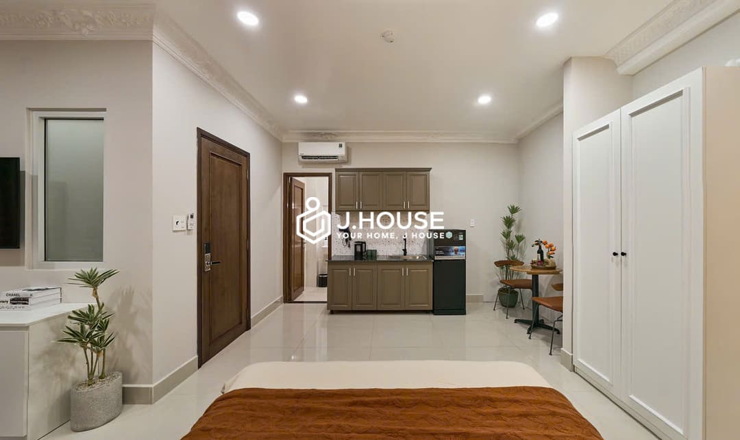 Modern studio apartment at Ares Airport Home, Tan Binh District, HCMC