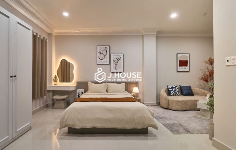 Modern studio apartment at Ares Airport Home, Tan Binh District, HCMC