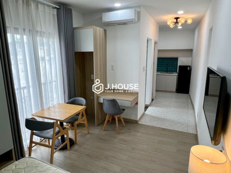Modern Studio Apartment for Rent in Aura Living, District 3 6 Modern studio apartment for rent at VTS Residence, District 3, HCM