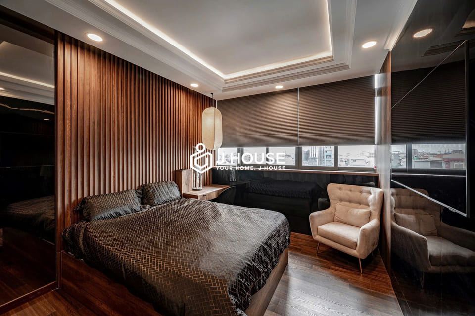 Rooftop 2br apartment with garden at Lux Residence, Tan Binh District-3