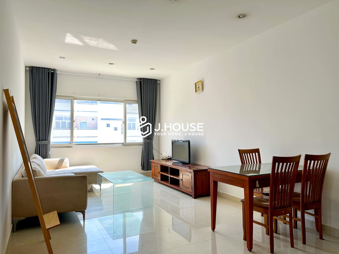 Spacious 2br apartment at Me Linh Street, Binh Thanh District, HCMC