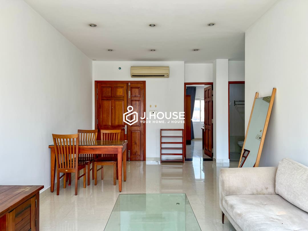 Spacious 2br apartment at Me Linh Street, Binh Thanh District, HCMC