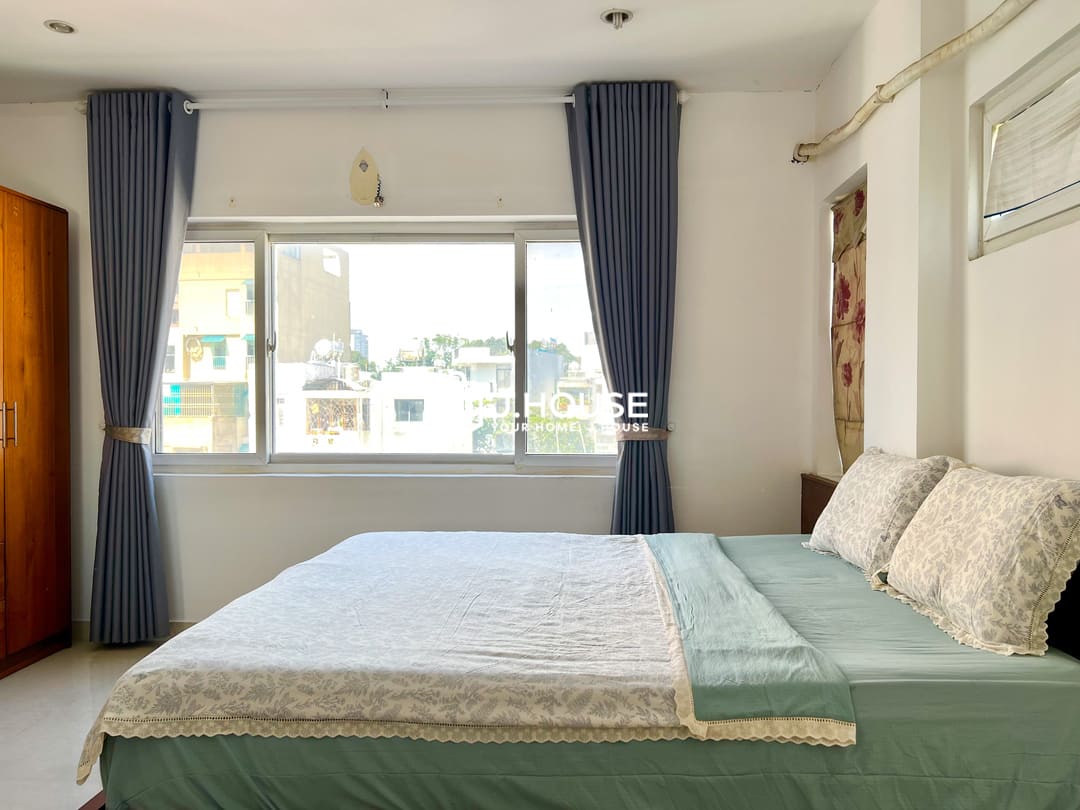 Spacious 2br apartment at Me Linh Street, Binh Thanh District, HCMC