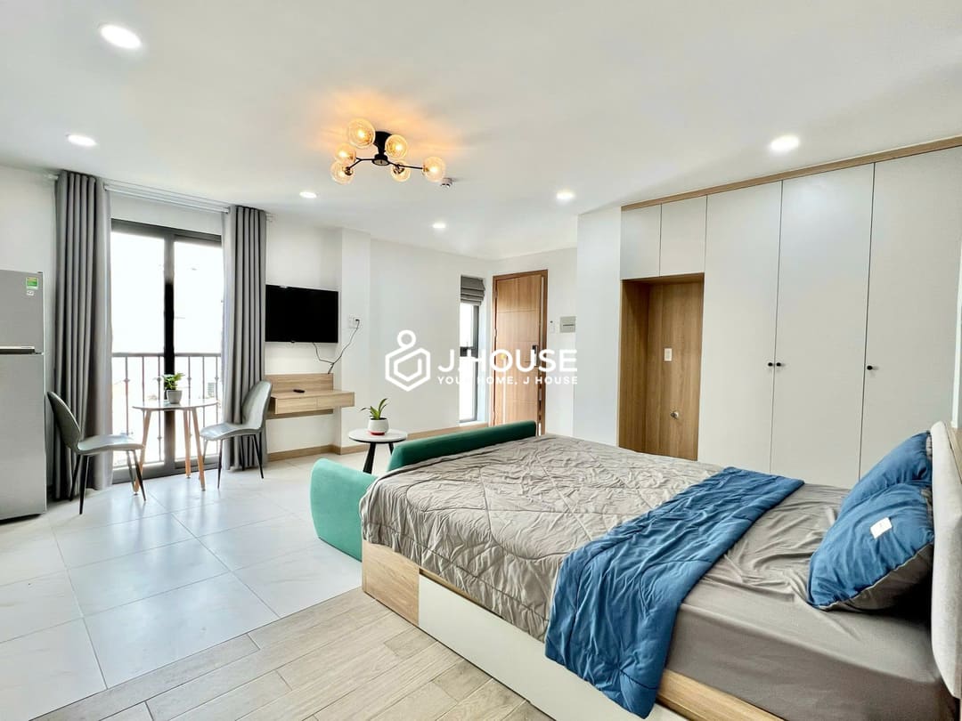 Studio apartment for rent in HCMC- Aura Living, District 3, HCMC
