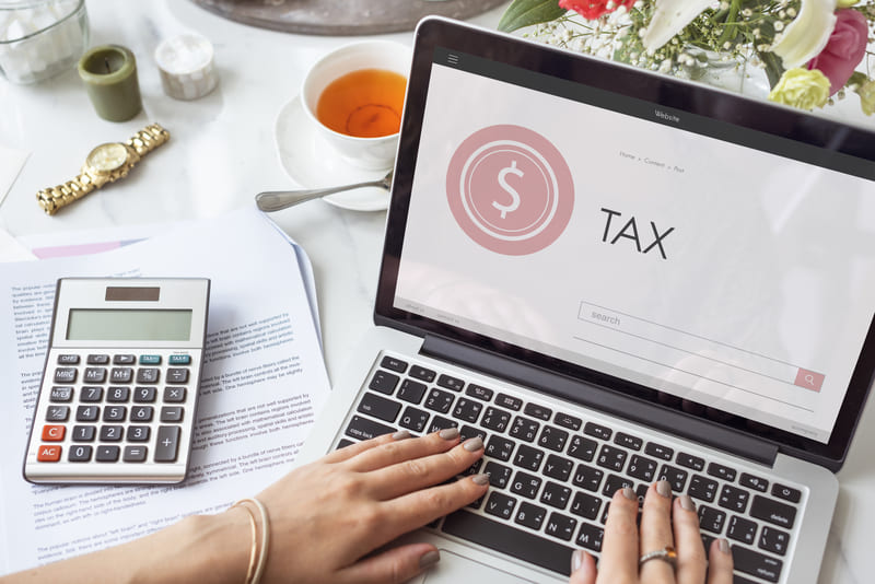 Understanding-Taxes-&-Fees-When-Renting-in-Vietnam-as-a-Foreigner-1