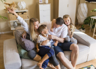 Khu-Vuc-&-Can-Ho-Than-Thien-Voi-Tre-Em-O-TPHCM