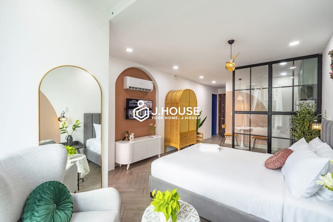 Derry studio apartment nex to central park in Disrict 1, HCMC-4