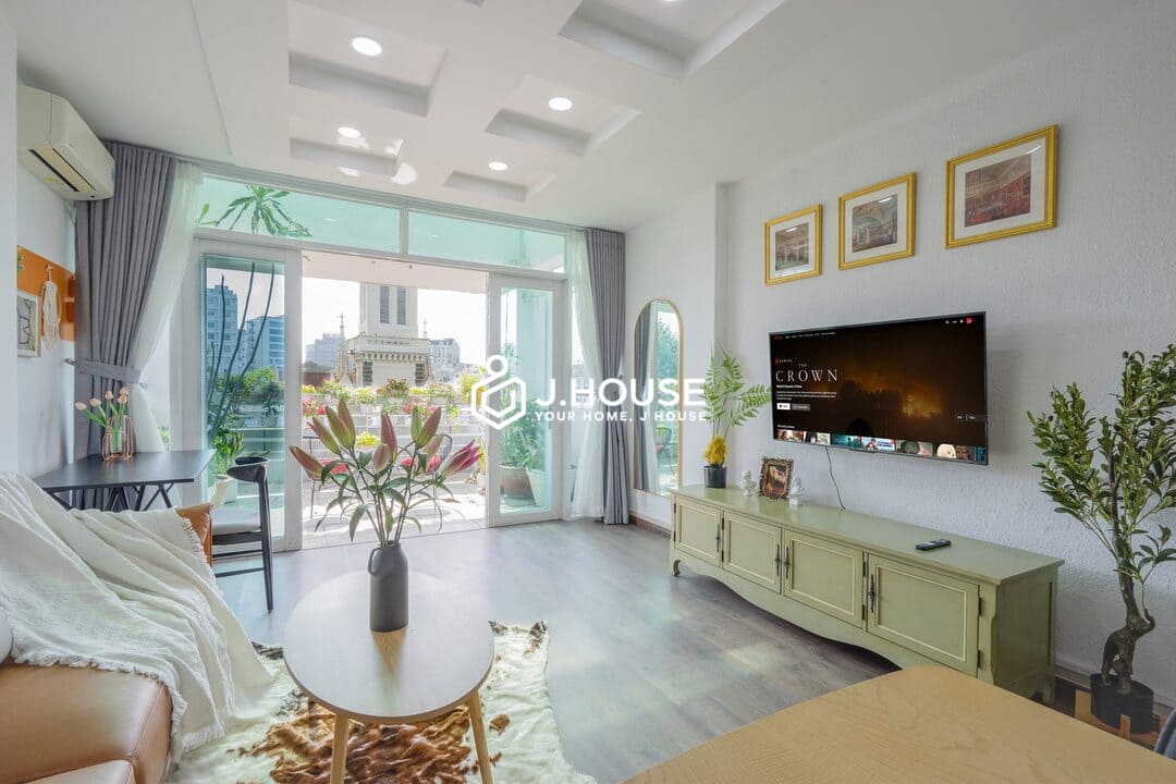 Devol 1 br apartment for rent in District 1, HCMC-0