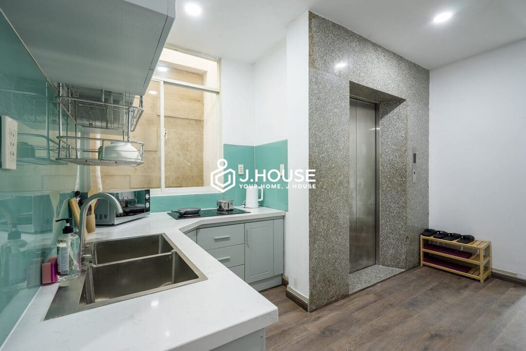 Devol 1 br apartment for rent in District 1, HCMC-10