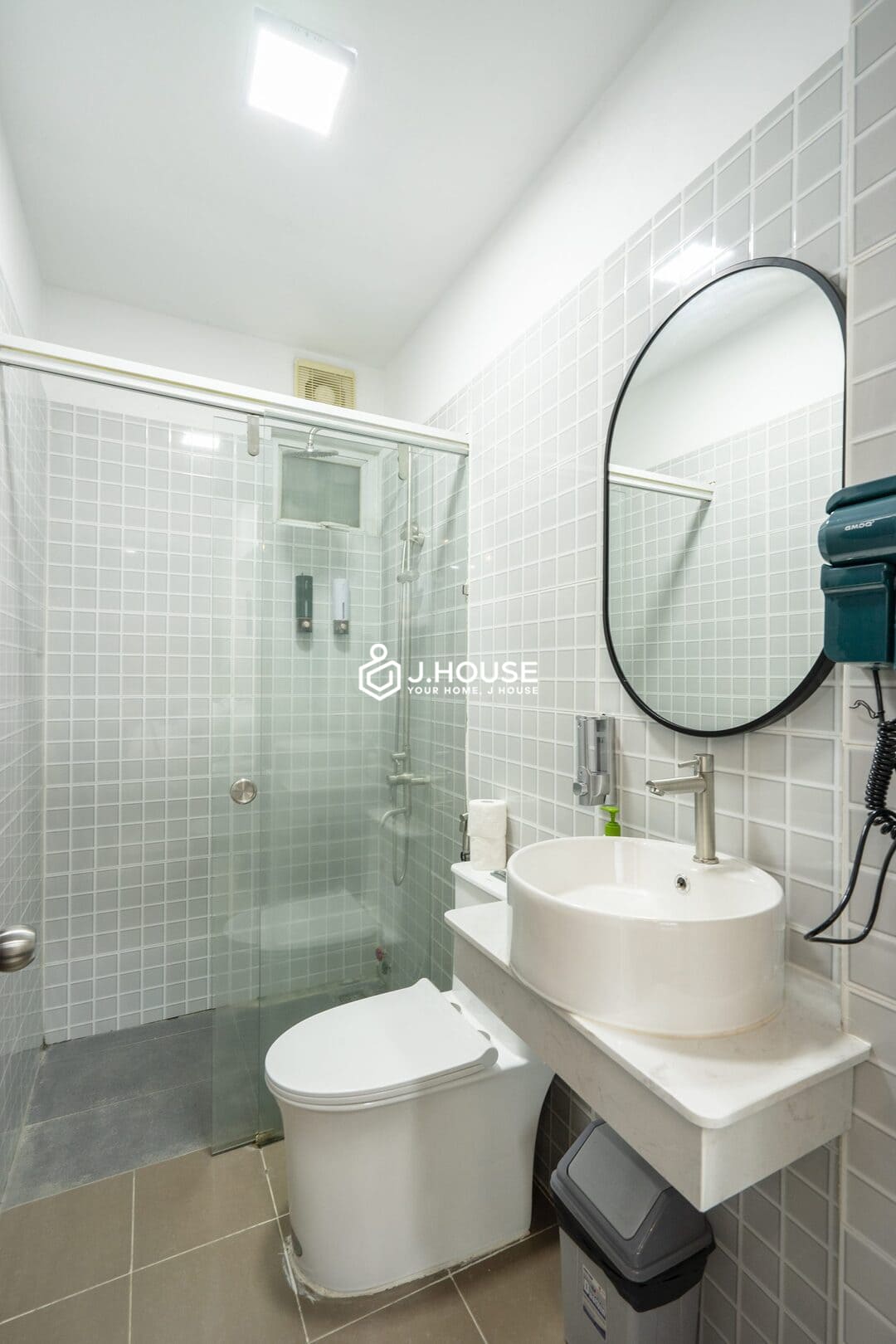 Devol 1 br apartment for rent in District 1, HCMC-12