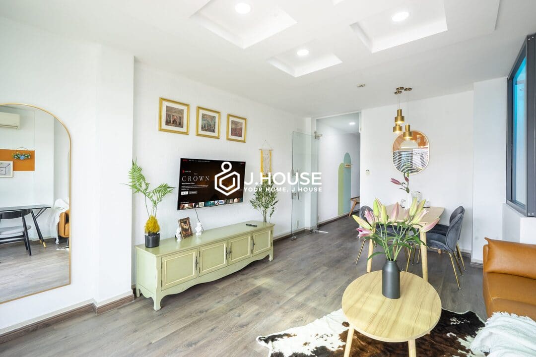 Devol 1 br apartment for rent in District 1, HCMC-2