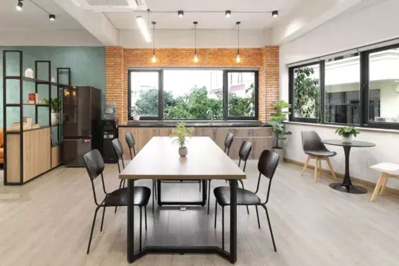 District 10-&-Tan-Binh-Budget-Friendly-for-Remote-Workers-3