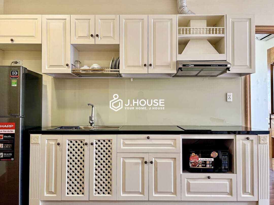 For rent 2 bedroom apartment with pool and gym in Thao Dien, District 2