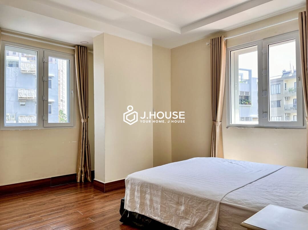 For rent 2 bedroom apartment with pool and gym in Thao Dien, District 2