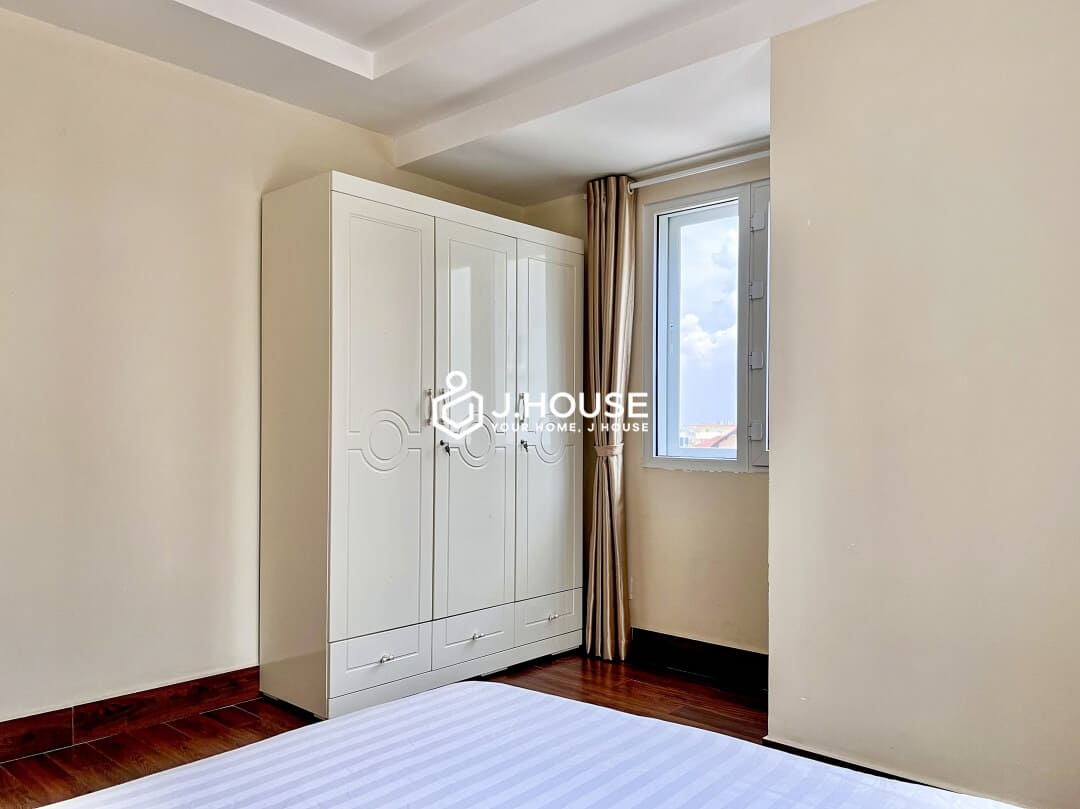 For rent 2 bedroom apartment with pool and gym in Thao Dien, District 2