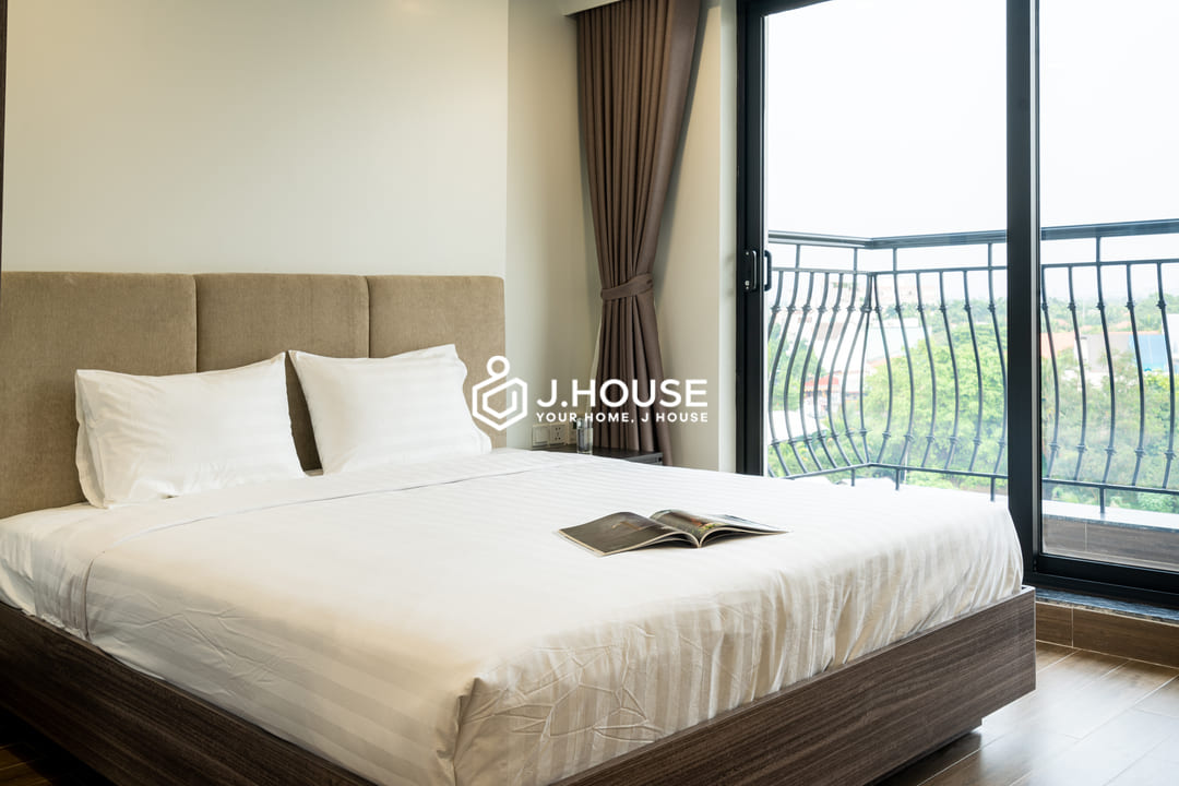 Modern 2 bedroom serviced apartment at SQ Thao Dien, District 2, HCMC-12
