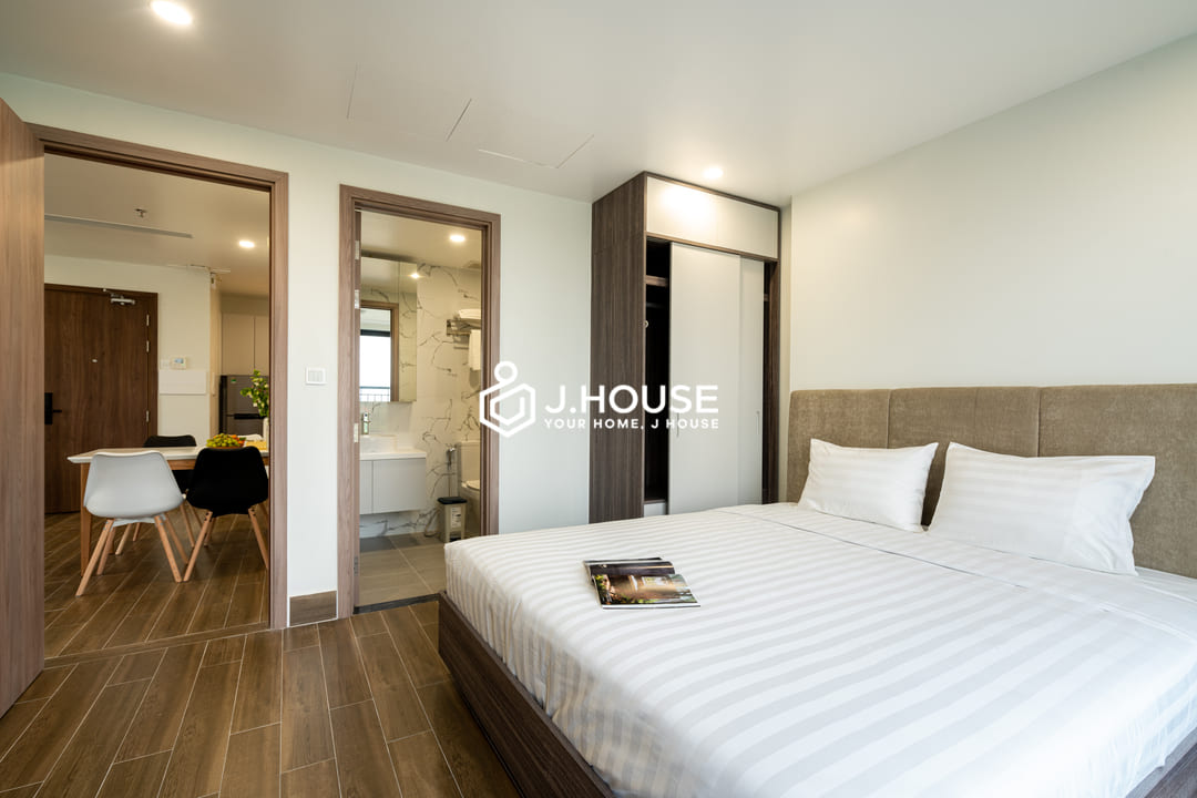Modern 2 bedroom serviced apartment at SQ Thao Dien, District 2, HCMC-13