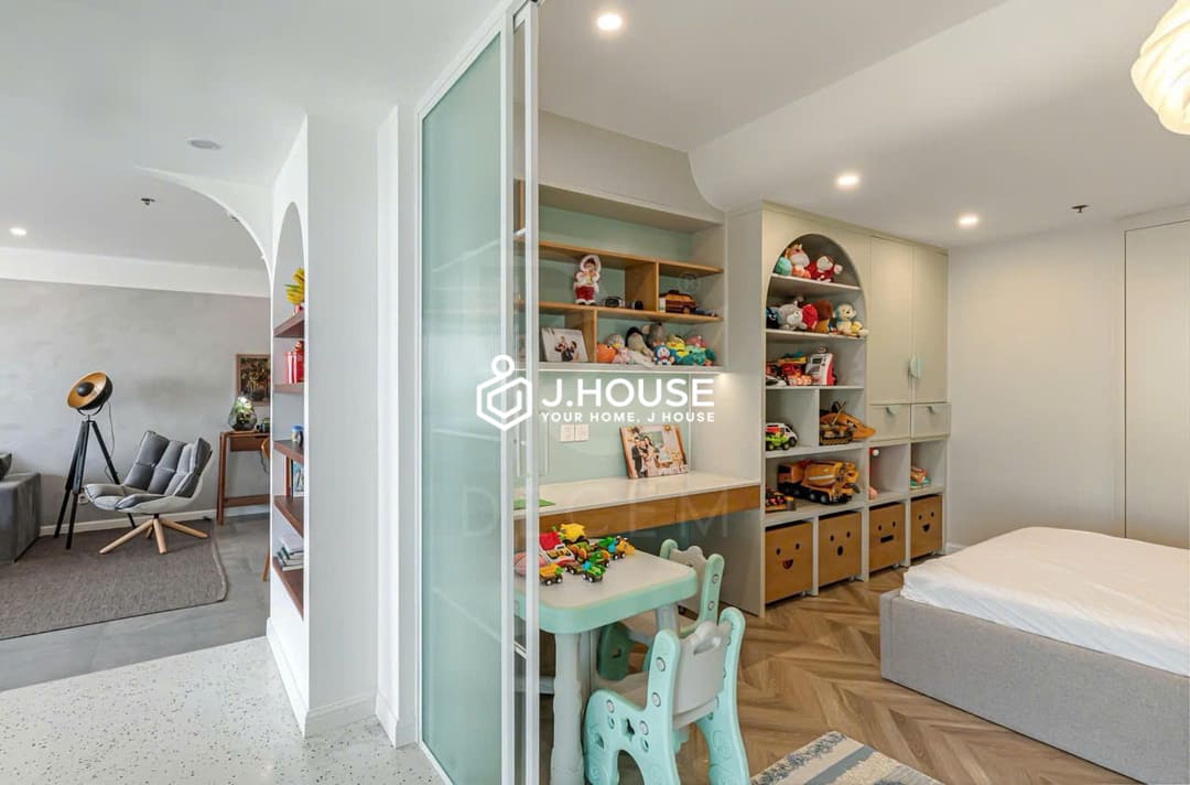 Modern 2br apartment for rent at City Garden Condos Binh Thanh, HCM