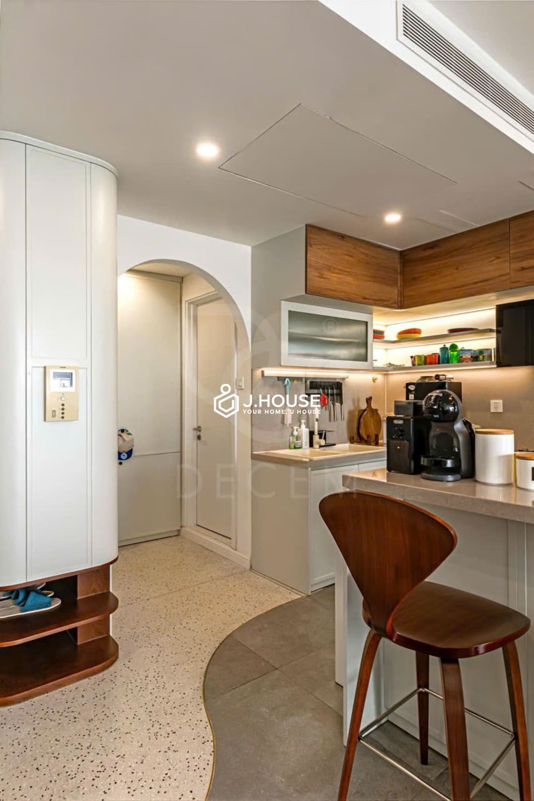 Modern 2br apartment for rent at City Garden Condos Binh Thanh, HCM