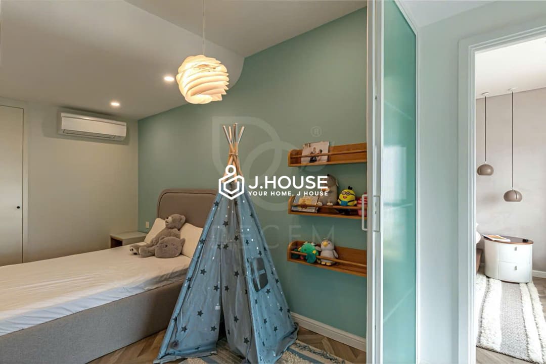 Modern 2br apartment for rent at City Garden Condos Binh Thanh, HCM