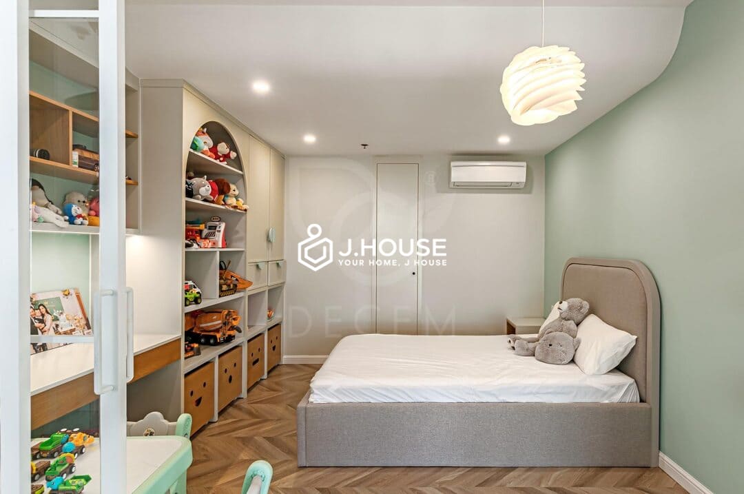 Modern 2br apartment for rent at City Garden Condos Binh Thanh, HCM