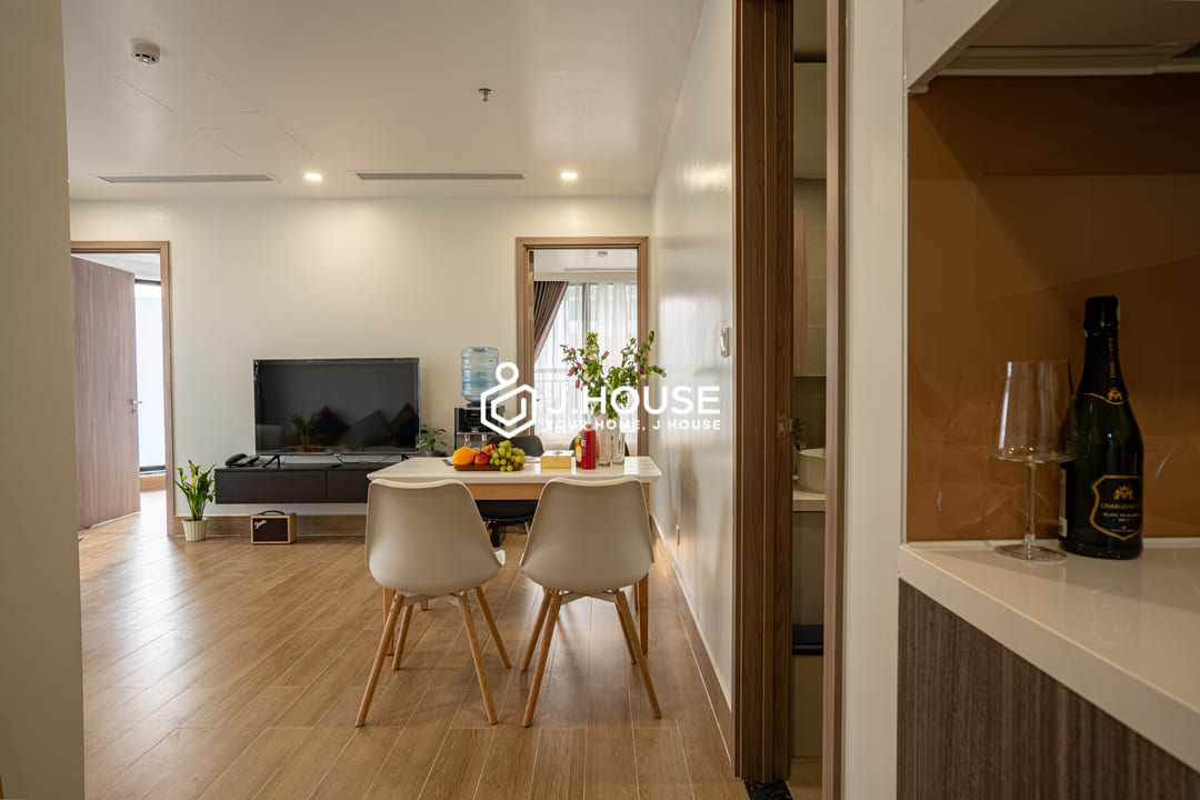 Modern 3-bedroom serviced apartment at SQ Thao Dien, District 2, HCMC-3
