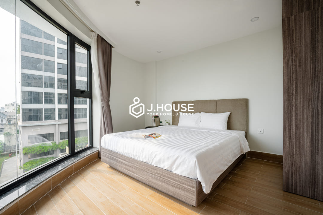 Modern 3-bedroom serviced apartment at SQ Thao Dien, District 2, HCMC-6