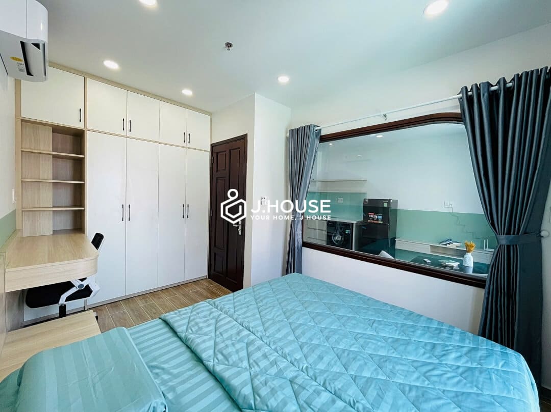 Modern fully furnished apartment for rent in District 10, HCMC-4