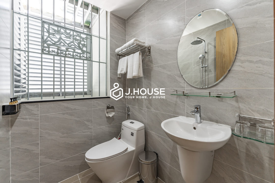 Modern studio with balcony for rent in Tan Binh District, HCMC - Next to Gia Dinh Park-10