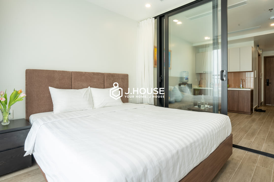 Rent 1 BR apartment in SQ Thao Dien, District 2, HCMC-6
