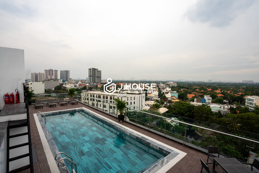 Rooftop pool at SQ Thao Dien, District 2, HCMC-0