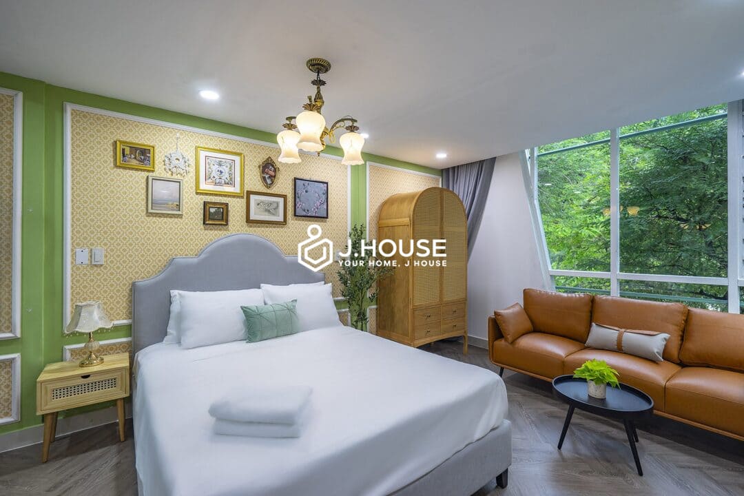 Santa studio apartment for rent in District 1, HCMC-0