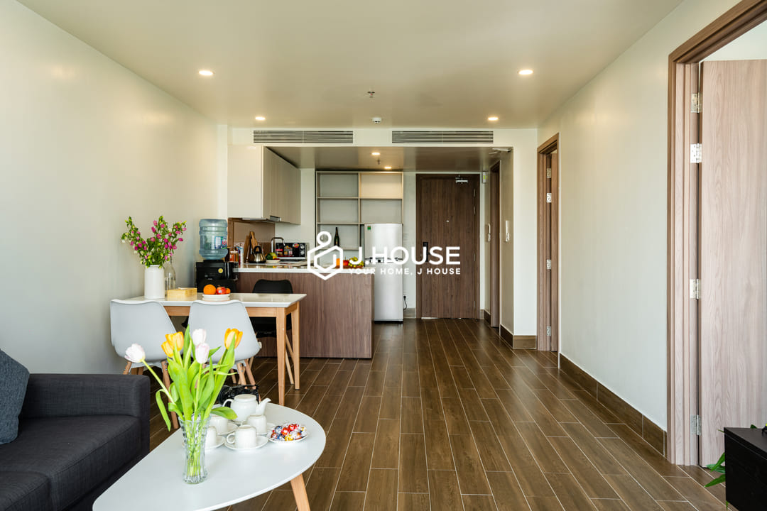 Spacious 2-bedroom serviced apartment at SQ Thao Dien, District 2, HCMC-2