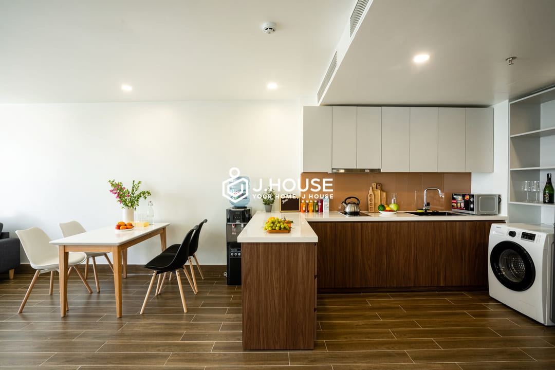 Spacious 2-bedroom serviced apartment at SQ Thao Dien, District 2, HCMC-3