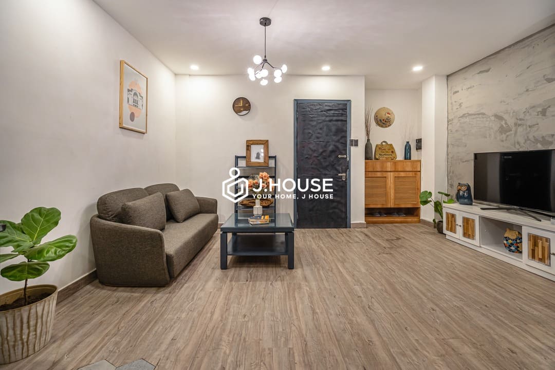 Spacious & Modern 1-Bedroom Apartment for Rent in District 1, HCMC