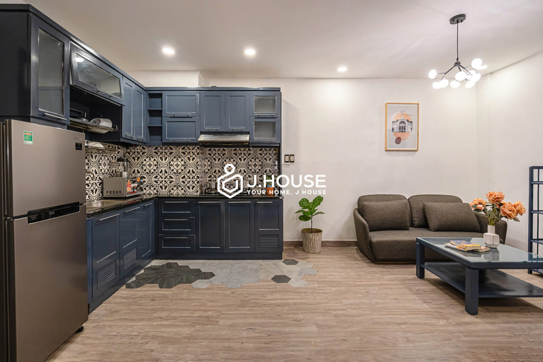 Spacious & Modern 1-Bedroom Apartment for Rent in District 1, HCMC