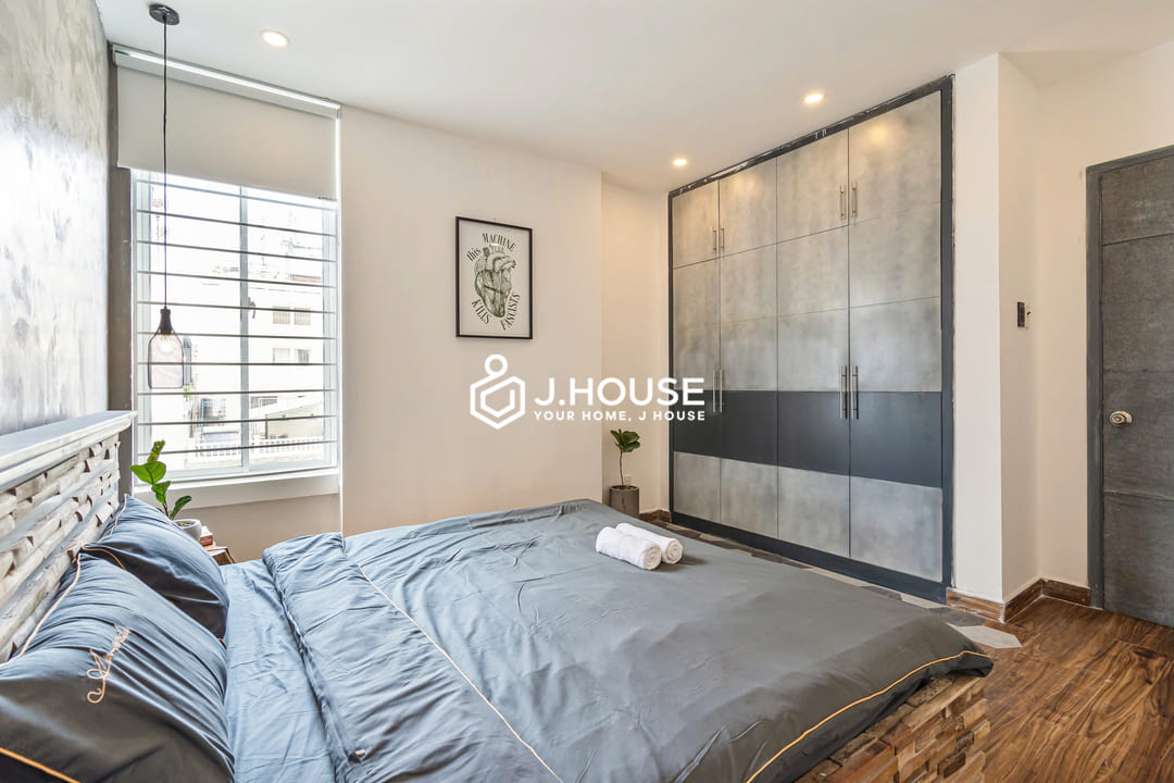 Spacious & Modern 1-Bedroom Apartment for Rent in District 1, HCMC