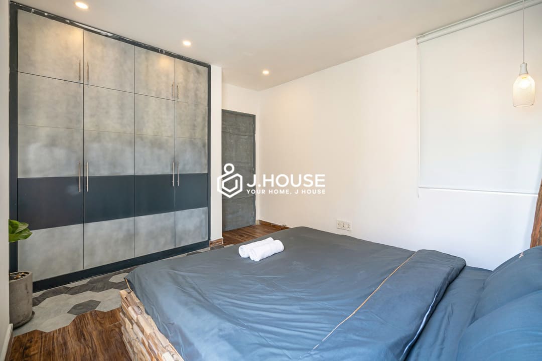 Spacious & Modern 1-Bedroom Apartment for Rent in District 1, HCMC