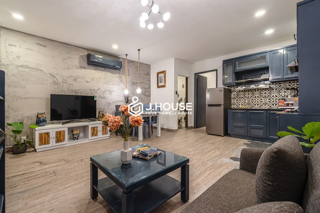 Spacious & Modern 1-Bedroom Apartment for Rent in District 1, HCMC