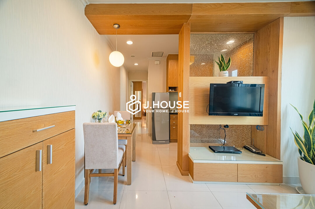 1 bedroom apartment for rent at Mayfair Suites, District 1, HCMC-0